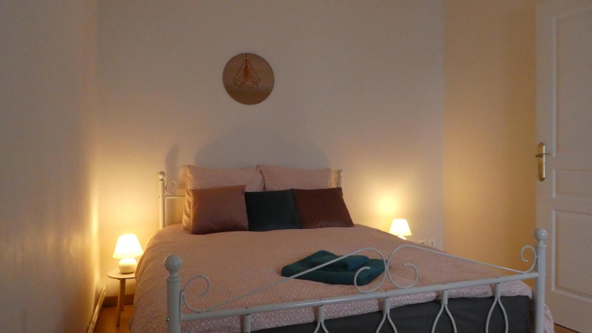 Apartamento Rnb Locations Mâcon Exterior foto